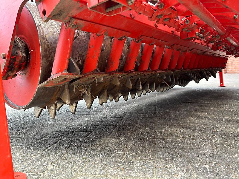 Kuhn Integra 3000 + HRB 302