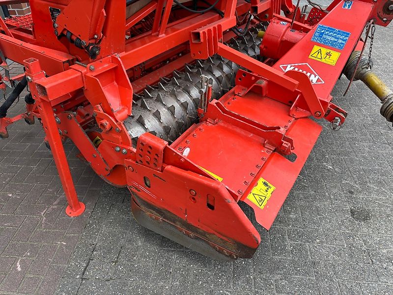 Kuhn Integra 3000 + HRB 302
