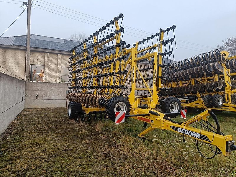 Bednar Striegel PRO PE 12000