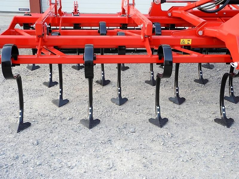 POM Leichtgrubber Meteor II 5,0m - optional mit APV Streuer