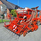 Kuhn Venta TI mit Kuhn Kreiselegge HRB 302 Kuhn Venta TI mit Kuhn Kreiselegge HRB 302