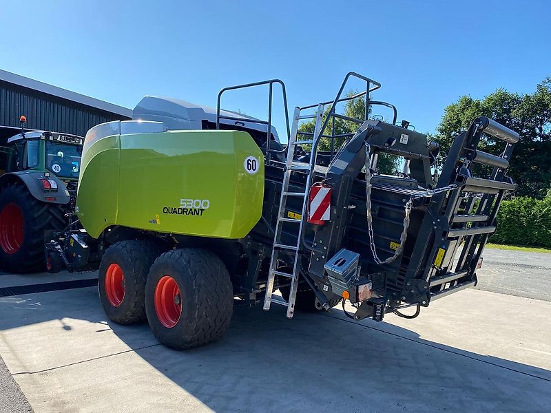 Claas Quadrant 5300 RC 9572 Ballen