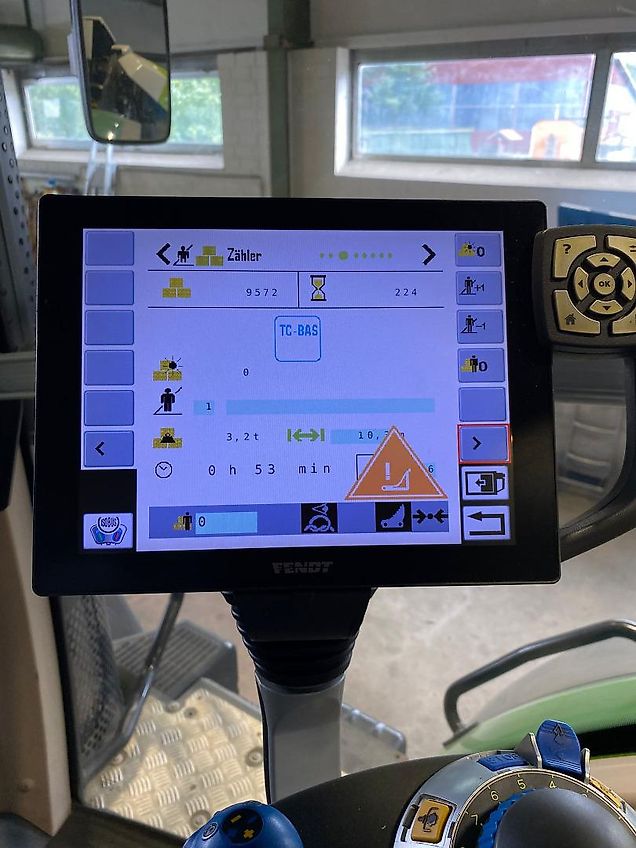 Claas Quadrant 5300 RC 9572 Ballen