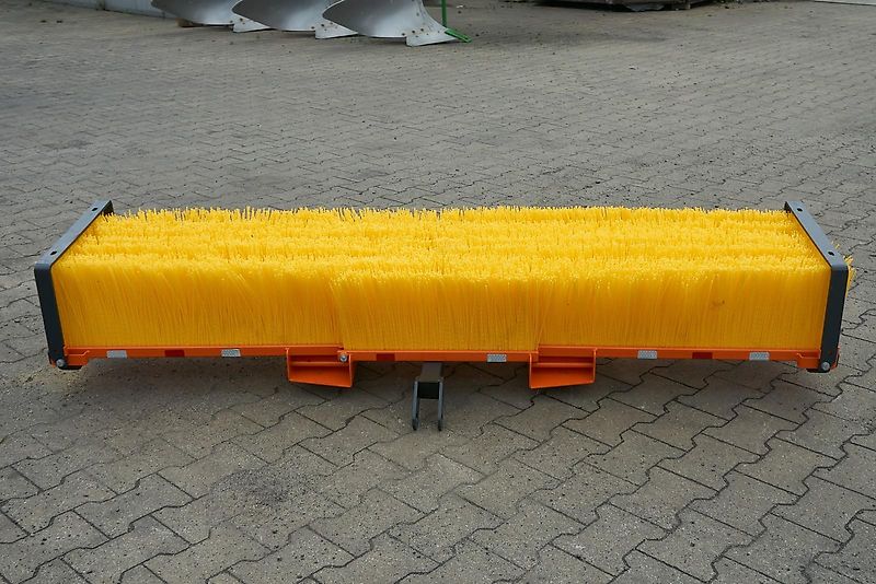 Top-Agro Kehrbesen Sehr Stabil Gabelstapler BEST PRODUKT !!NEU!! KB-WM150