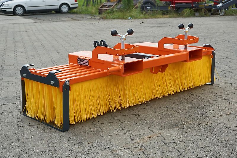 Top-Agro Kehrbesen Sehr Stabil Gabelstapler BEST PRODUKT !!NEU!! KB-WM150