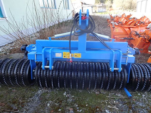 S V D - Frontcambridgewalze 3 Meter - Lenkbock Frontcambridgewalze- Frontpacker -3-Meter - Lenkbock- hydrl.