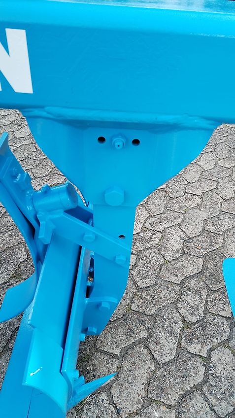 Lemken Lemken Lemken Rodonit 140/5 5 furchige Ausführung Gummistützrad 265 cm Arbeitsbreite kein Schwenkpflug Howard SP6 Krone mit 255 cm Arbeitsbreite