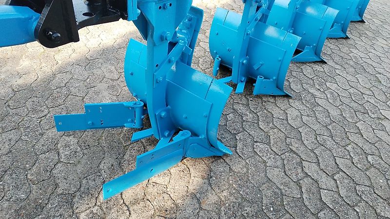 Lemken Lemken Lemken Rodonit 140/5 5 furchige Ausführung Gummistützrad 265 cm Arbeitsbreite kein Schwenkpflug Howard SP6 Krone mit 255 cm Arbeitsbreite