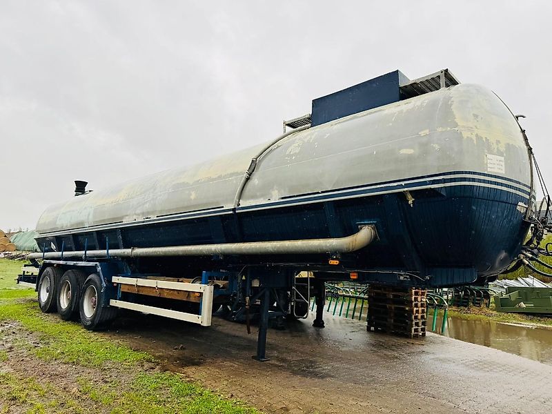 Hendricks, Goch Tanksattelauflieger 30000ltr