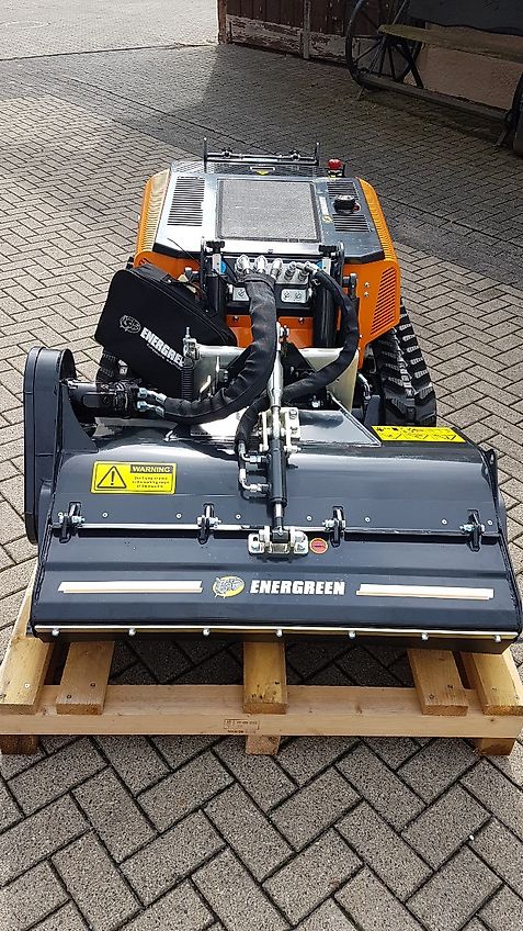 ENERGREEN Robo Mini mit Grünlandmulcher / Mähraupe auch zur Miete!