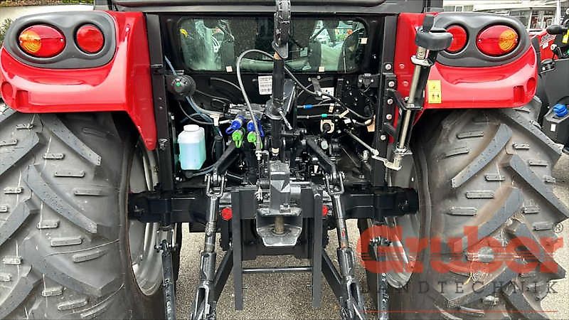 Case IH Farmall 55A