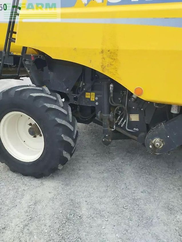 New Holland csx 7050