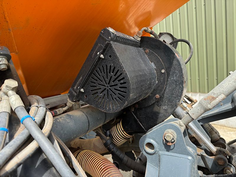 Mzuri Pro-Till 3T Seed Drill