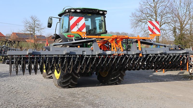 AgroXX AgroXX FRONTPACKER--6.0 m Hydro mit Lenkbock - 700mm Ringe--