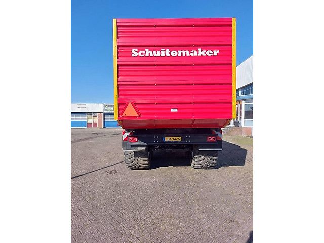 Schuitemaker Rapide 5800S