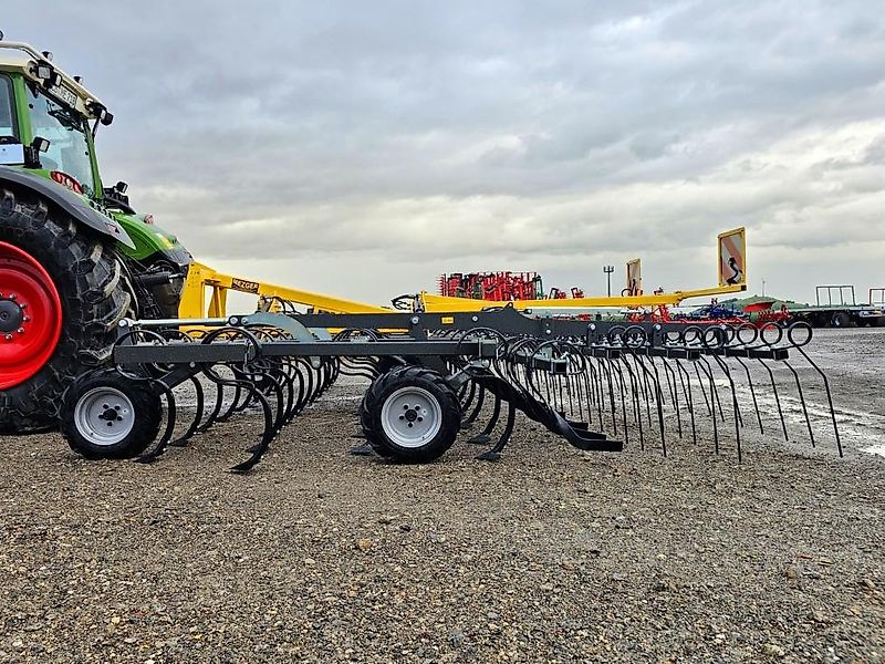 Mezger Landtechnik Leichtgrubber NOVA Bio 5,85 m "NEUHEIT" Feingrubber