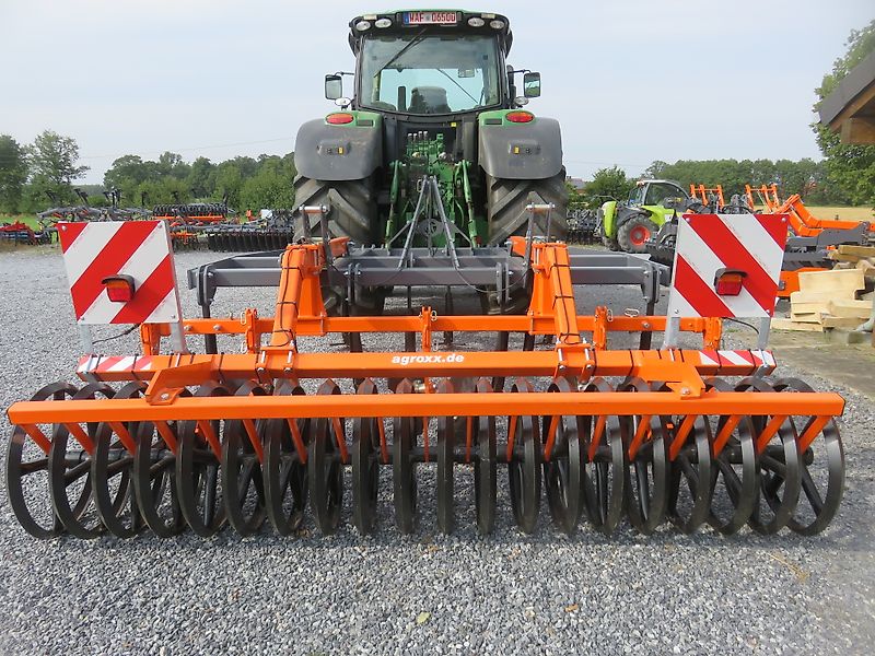 AgroXX TRIPLE-X 3.0-10 ZINKEN MULCHGRUBBER PREMIUM MIT DACHRINGWALZE--