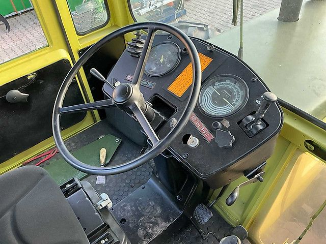 Mercedes-Benz MB Trac 1500