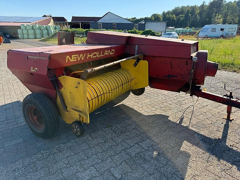 New Holland Super 68