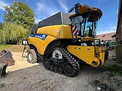 New Holland CR9080